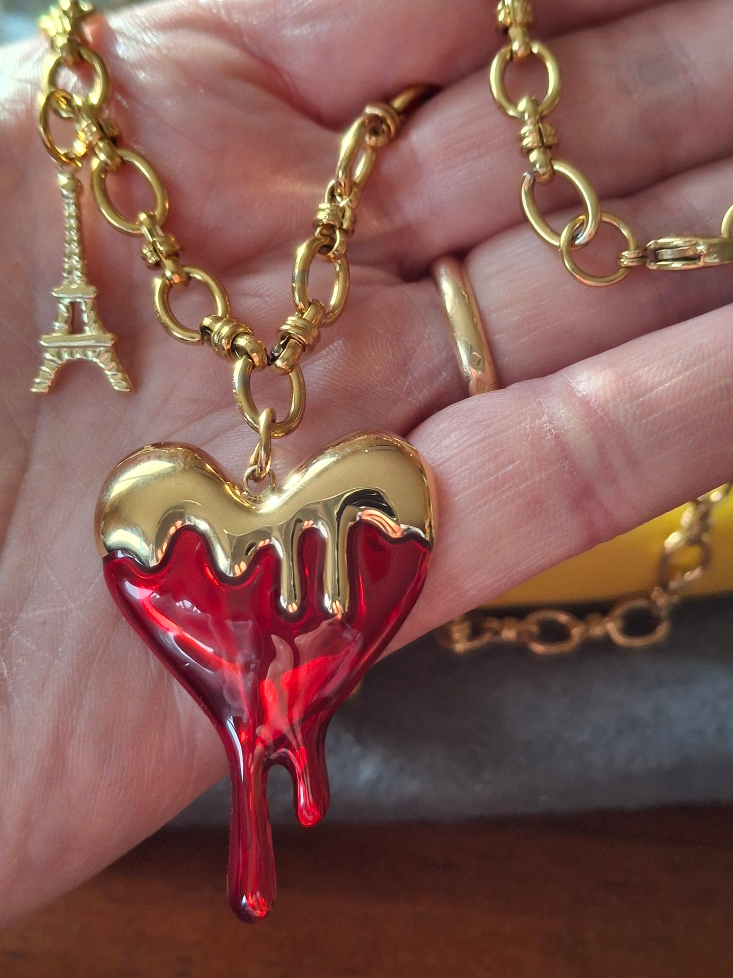 Verstellbare Edelstahl-316-Panzerkette mit Herz- und Eiffelturm-Anhängern