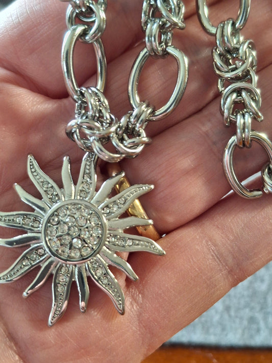 Collier très belle chaîne acier inoxydable stainless steel 316 de qualité supérieure grand pendentif soleil stainless steel 316 poli serti zirconium