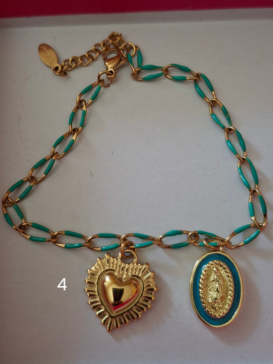 Bracelet chaîne maille gourmette acier inoxydable stainless steel et résine colorée breloques coeur et madone handmade réglable ajustable