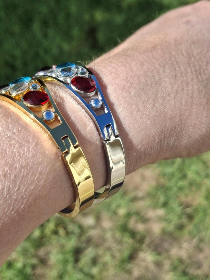 Manschettenarmband aus Edelstahl 316 mit Kristallbesatz