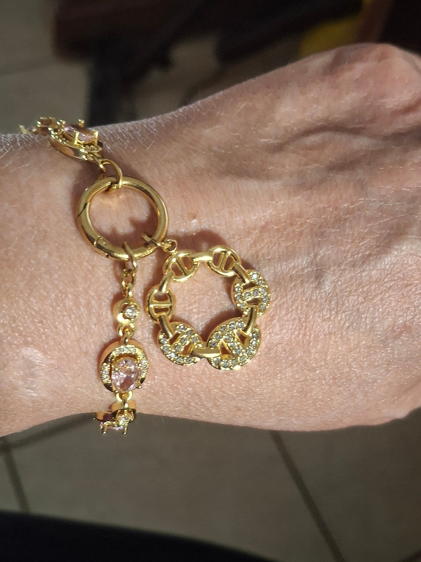 Armband Kette Edelstahl mit Kristall- und Zirkonia-Besatz Karabinerverschluss und polierter Edelstahl-Ankerkettenanhänger mit Zirkonia-Besatz handgefertigt