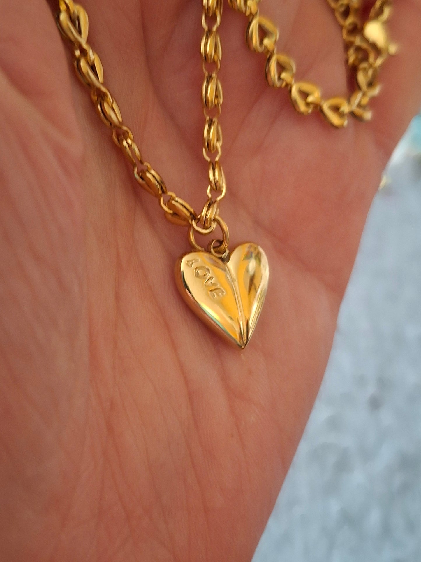 Collier chaîne dorée acier inoxydable stainless steel 316 motif cœur, pendentif coeur stainless steel 316 poli