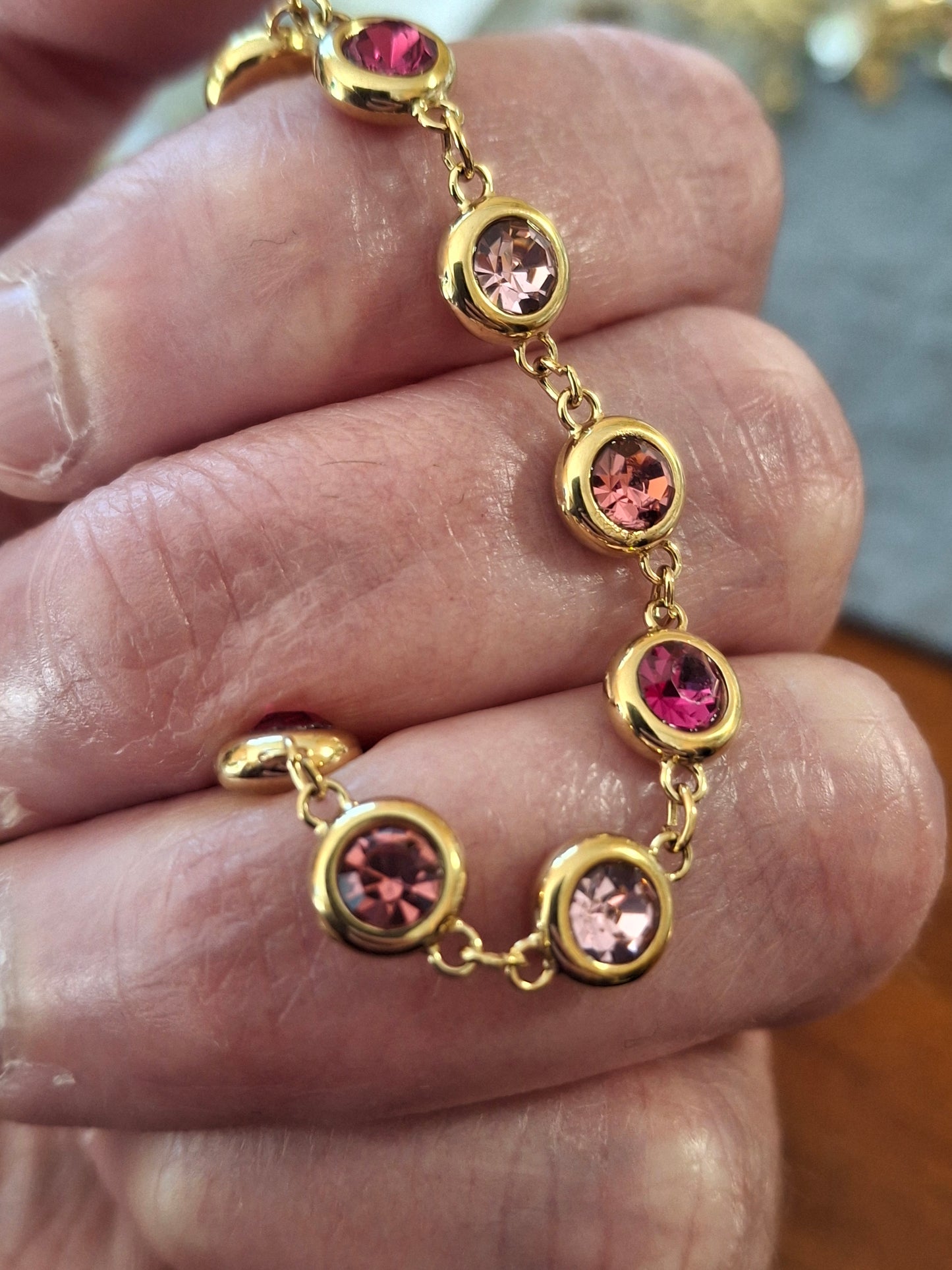 Armband, sehr schöne goldfarbene Kette, Edelstahl 316, mit Kristall besetzt, Knebelverschluss, Herzanhänger, Edelstahl 316