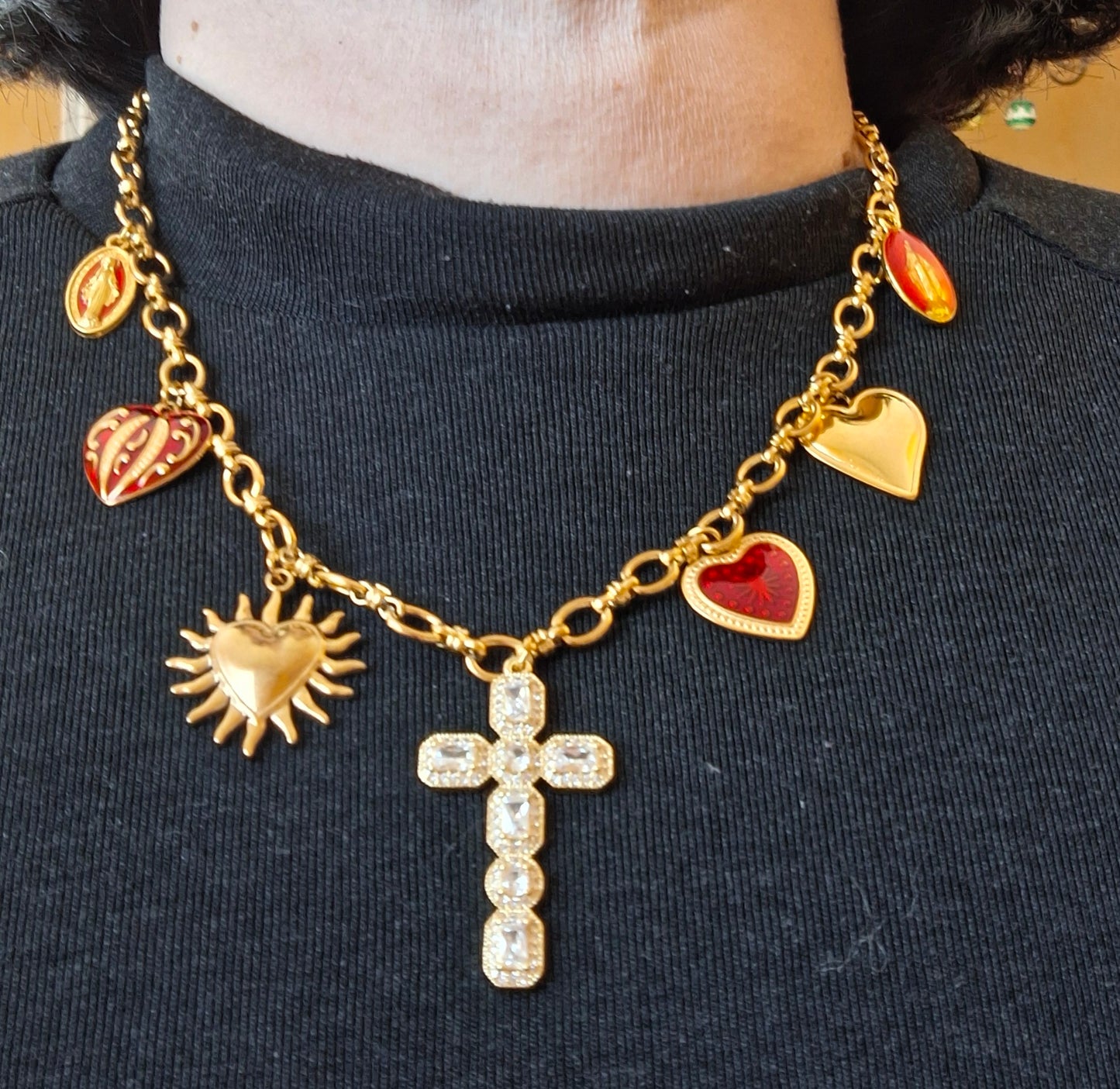 Sautoir chaîne maille gourmette acier inoxydable stainless steel breloques et croix plaqué or 18K handmade réglable