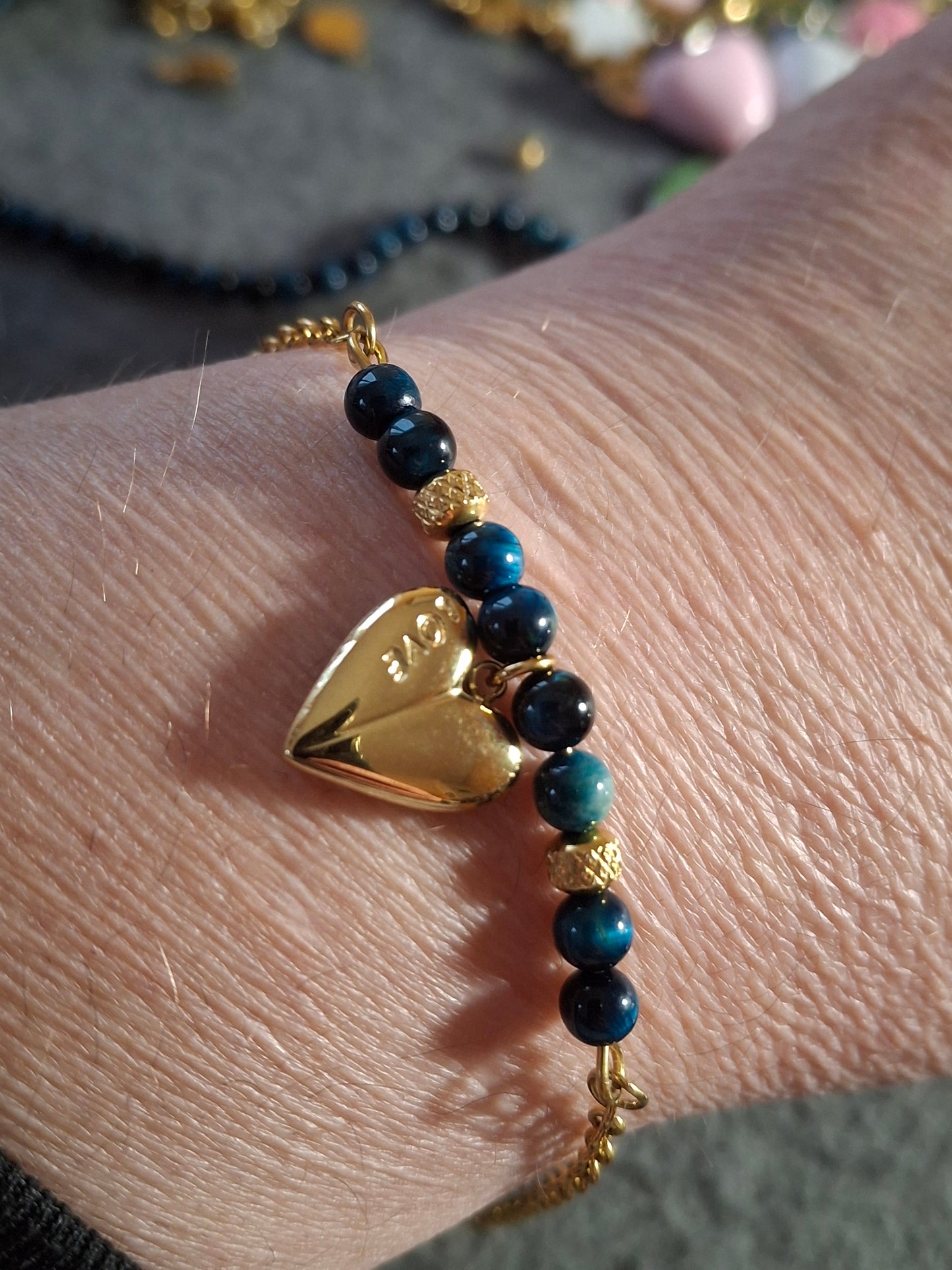 Bracelet chaîne acier inoxydable stainless steel 316 ,perles œil du tigre bleu handmade sur mesure