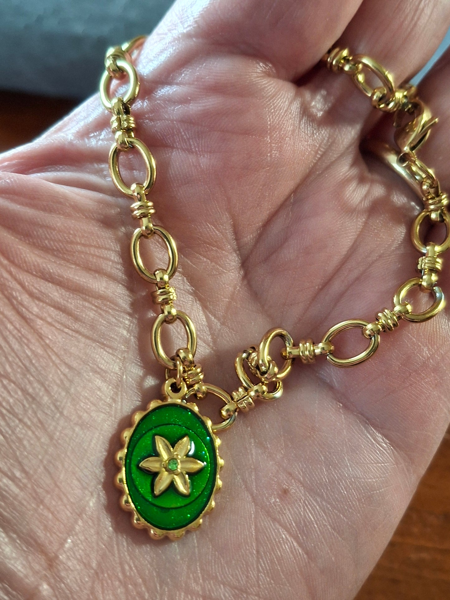 Bracelet chaîne acier inoxydable stainless steel 316 et pendentif email coloré stainless steel 316 sur mesure