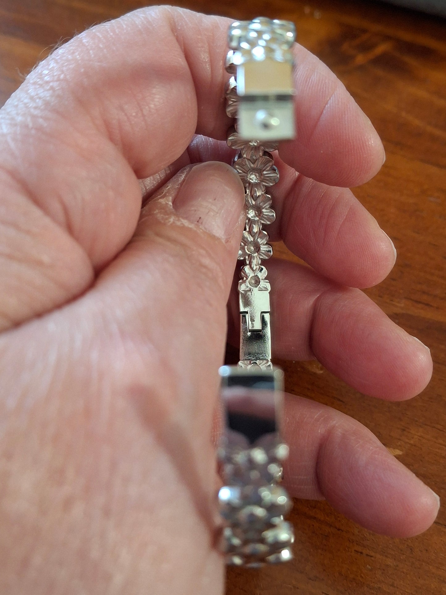 Jonc rigide fleurs acier inoxydable stainless steel 316 de qualité supérieure