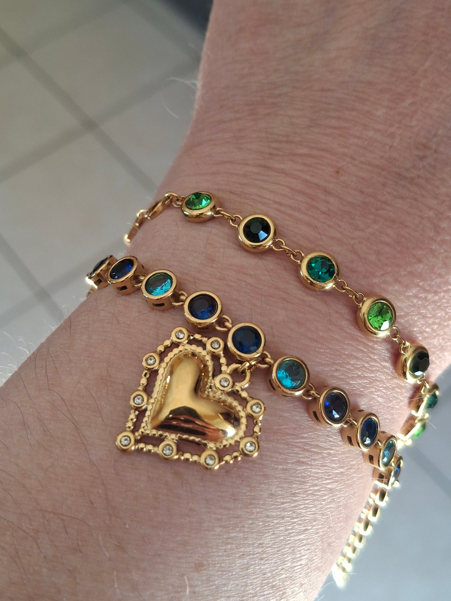 Armband Kette Edelstahl 316 von sehr schöner Qualität mit Kristallbesatz, handgefertigt nach Maß