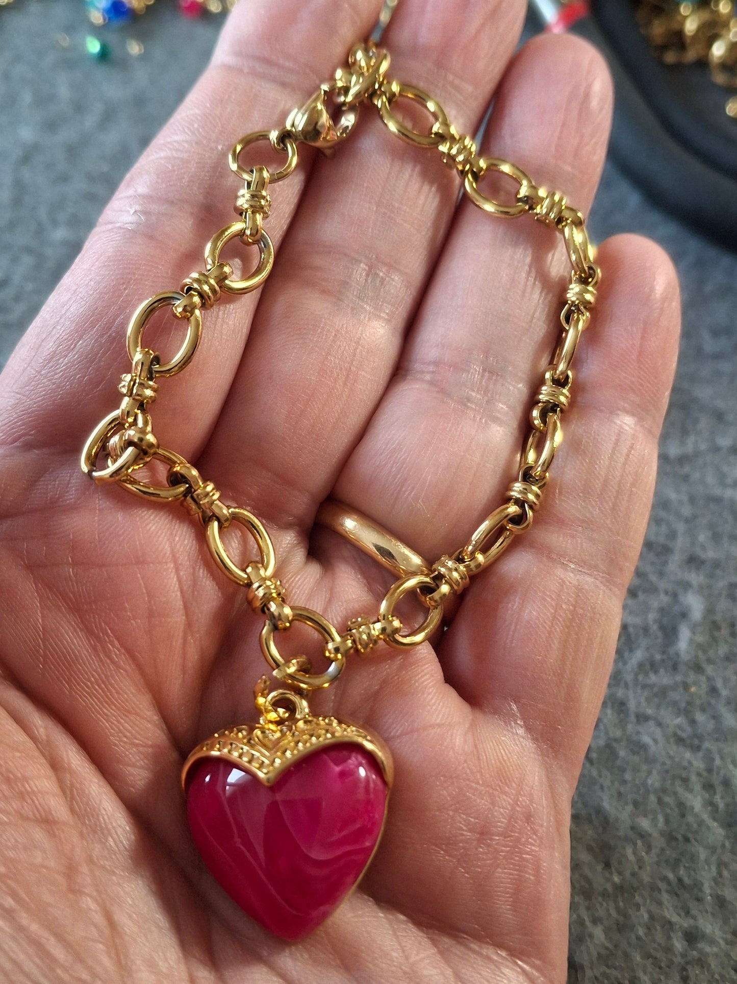 Bracelet chaîne maille gourmette acier inoxydable stainless steel 316 sur mesure grand cœur stainless steel 316 et résine colorée