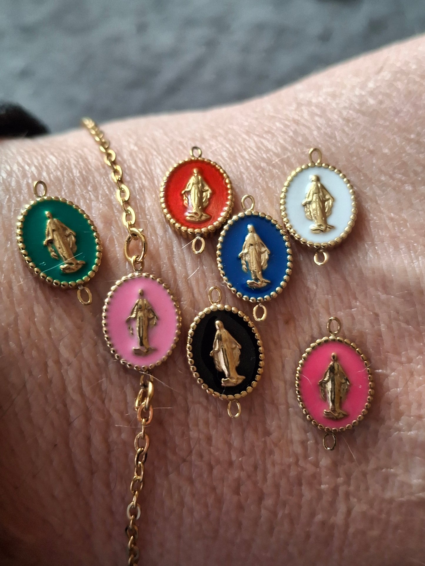 Bracelet chaîne acier inoxydable stainless steel 316 madone stainless steel 316 plaqué or sur mesure