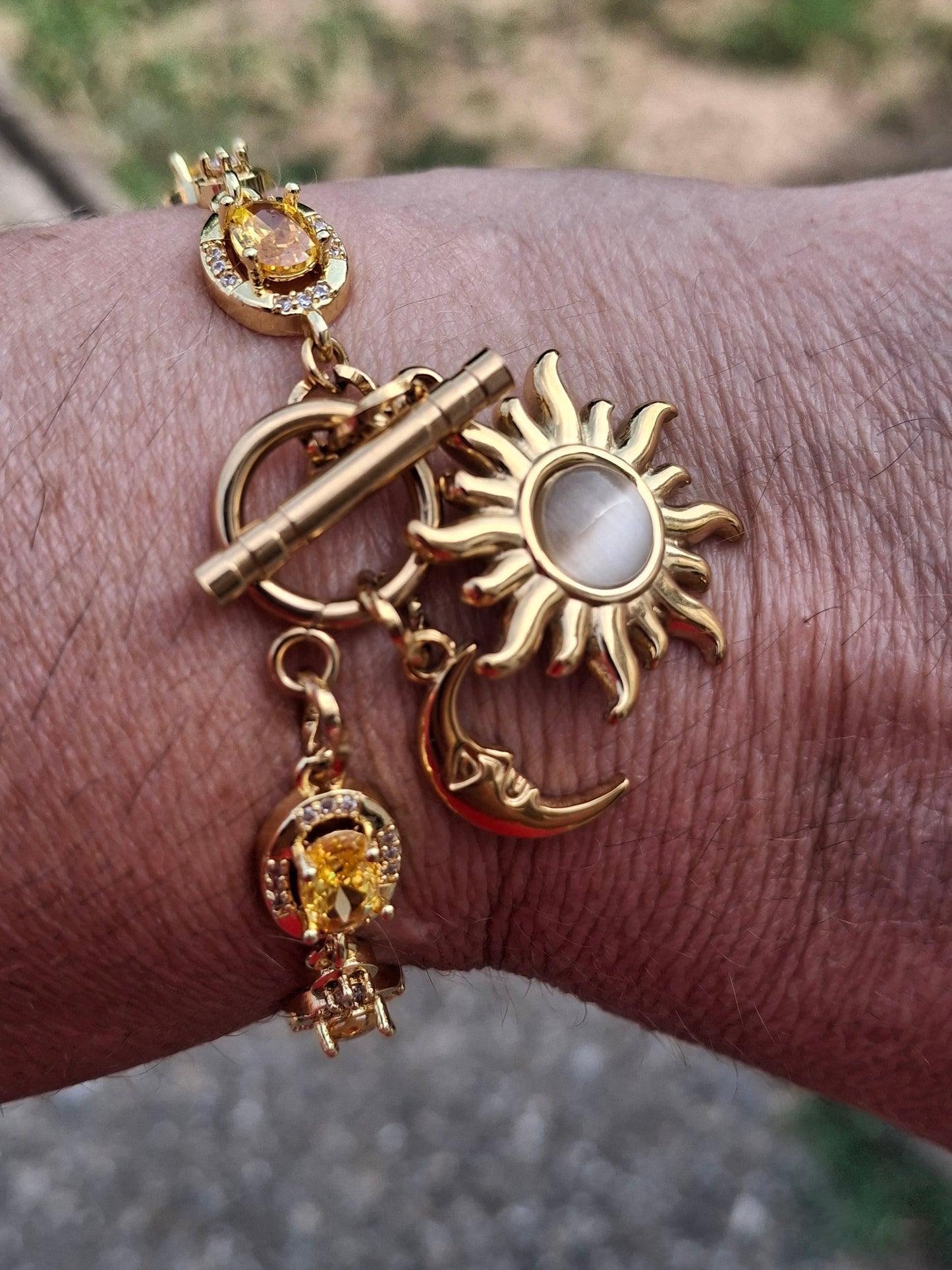Bracelet chaîne maille gourmette stainless steel serti cristal, soleil et lune stainless steel 316 ,fermoir toggle handmade