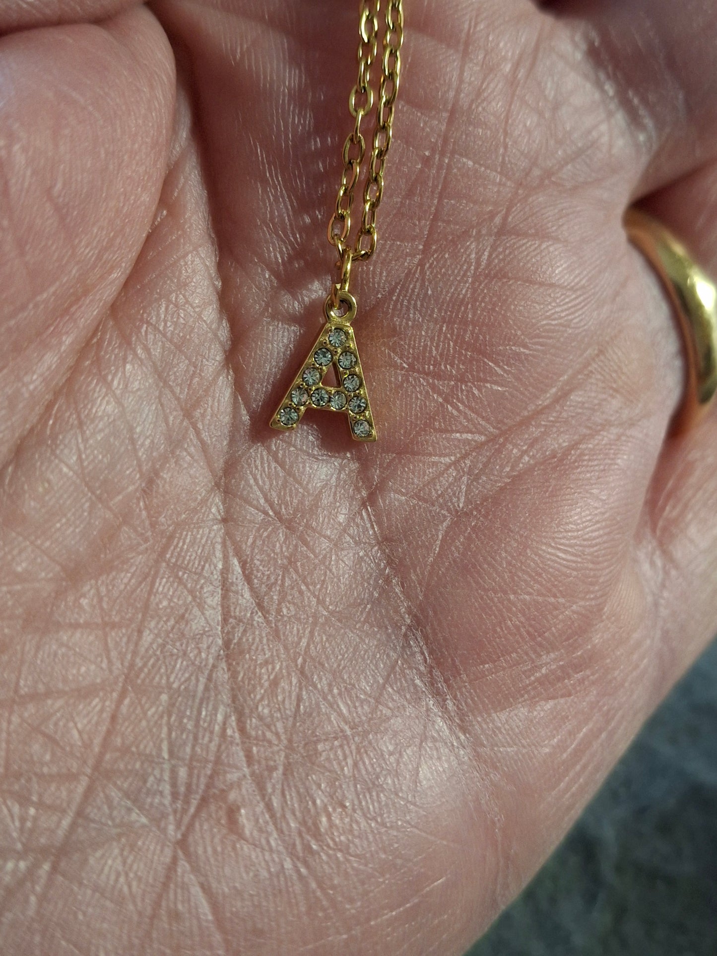 Halskette vergoldet Edelstahl oder Perlenkette Edelstahl Buchstabe Edelstahl 316 mit Zirkonia-Stein