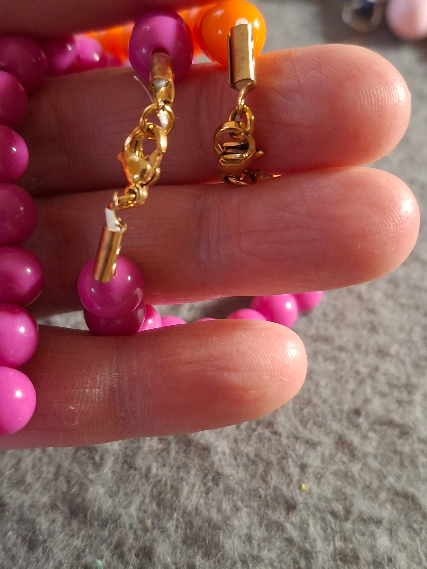 Collier perles acrylique et coeur handmade