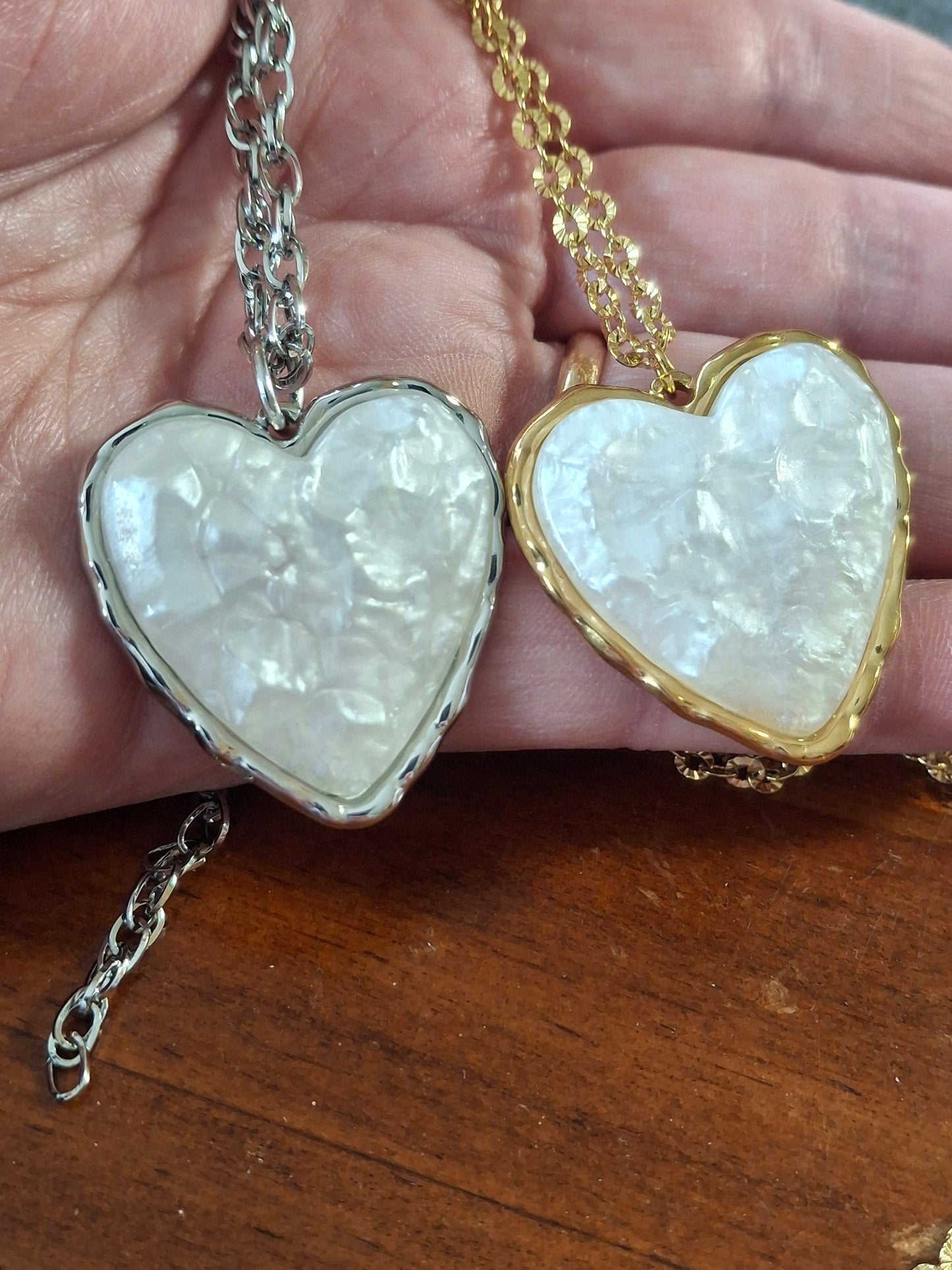 Halskette goldfarbene Kette Edelstahl 316 und Herz Edelstahl 316