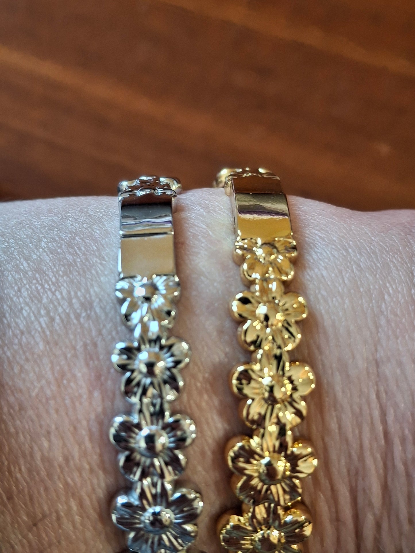 Jonc rigide fleurs acier inoxydable stainless steel 316 de qualité supérieure