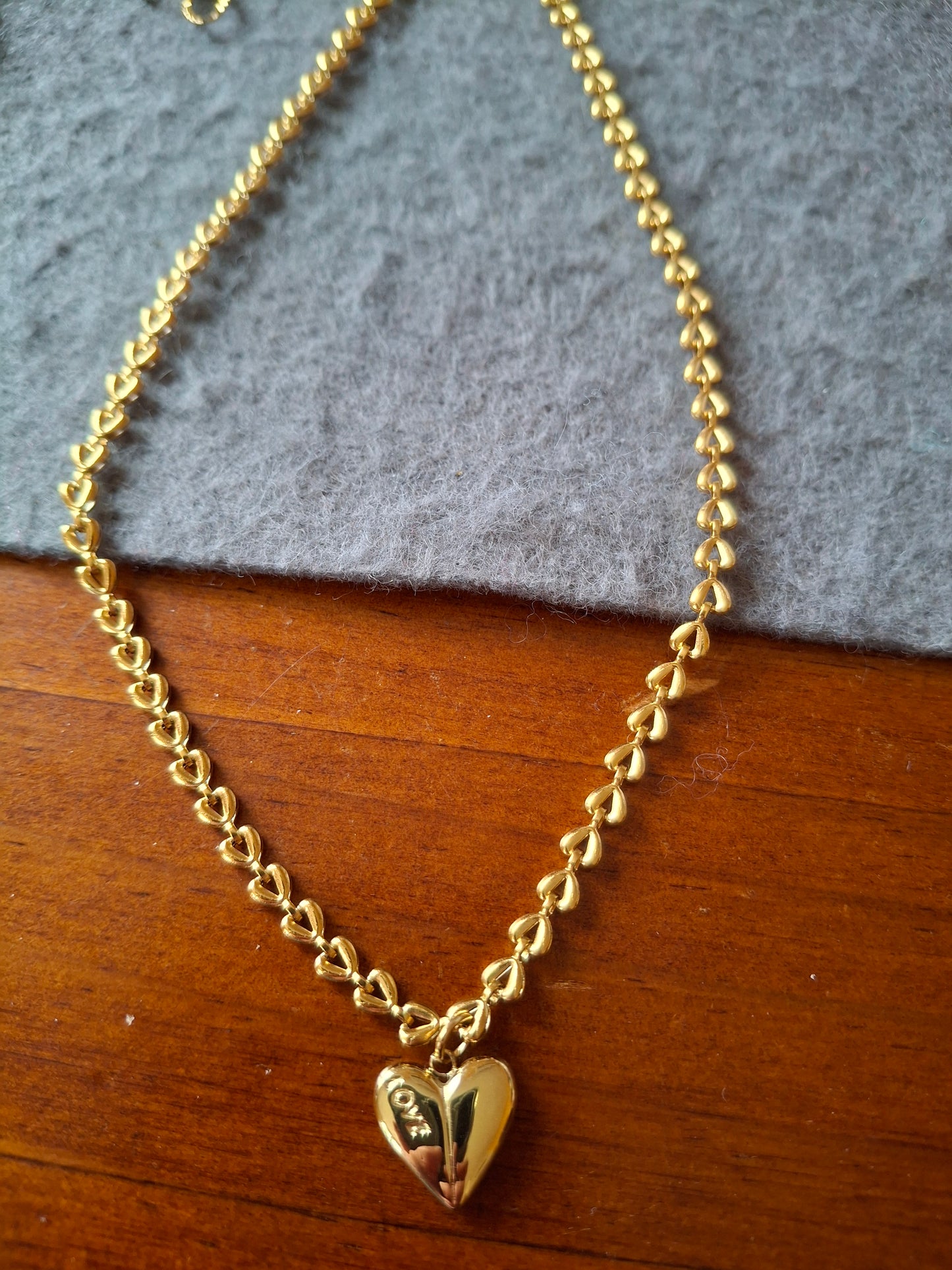 Collier chaîne dorée acier inoxydable stainless steel 316 motif cœur, pendentif coeur stainless steel 316 poli