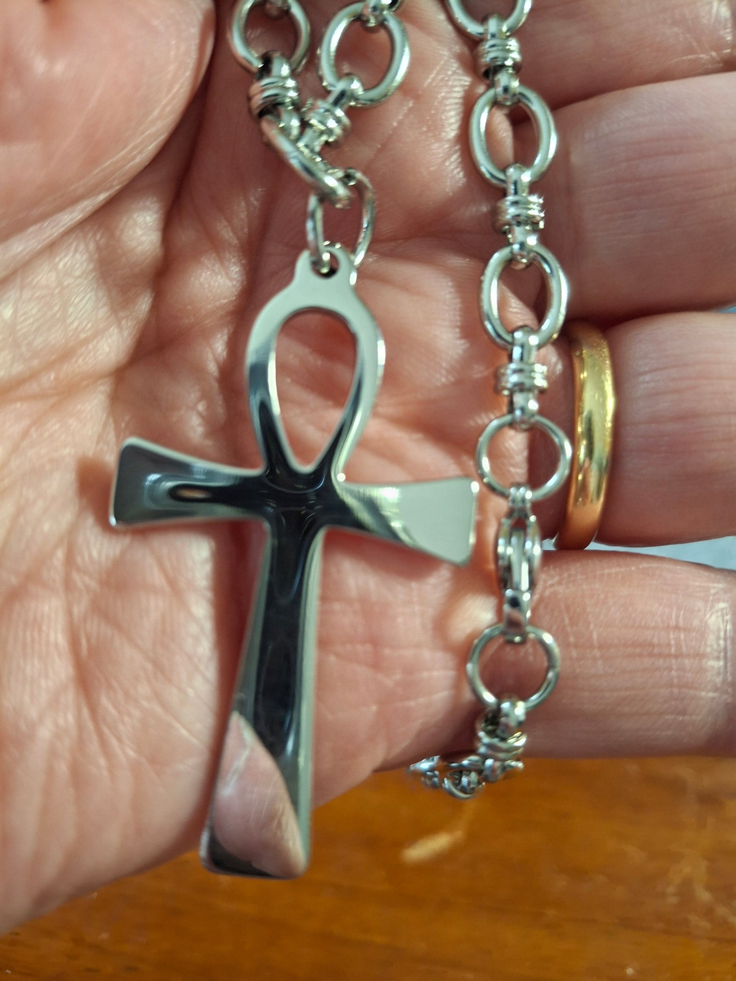 Collier très belle chaîne acier inoxydable stainless steel 316 ,croix ANKH stainless steel 316